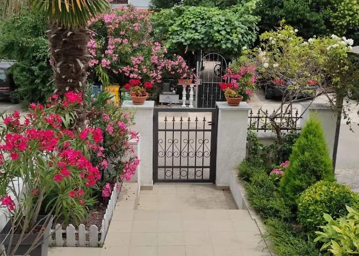 Eli Διαμέρισμα Ρόβινι