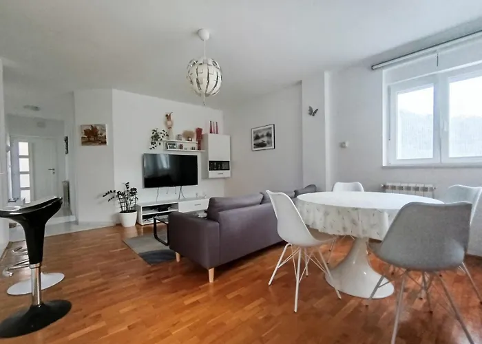 Διαμέρισμα Eli *